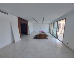 Open unobstructed view apartment for sale downtown 270m